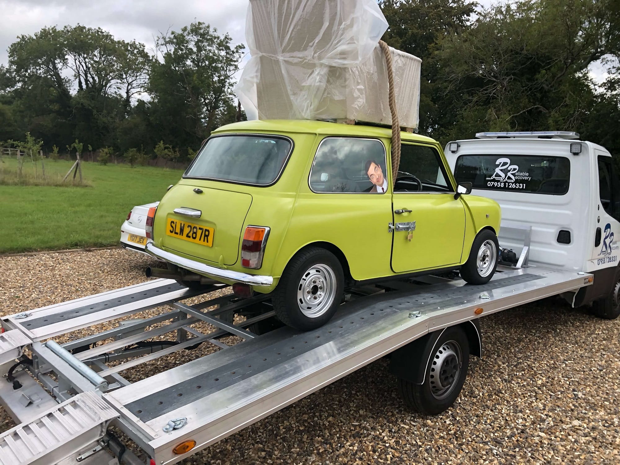 car recovery london - reliable car recovery - Mr Bean